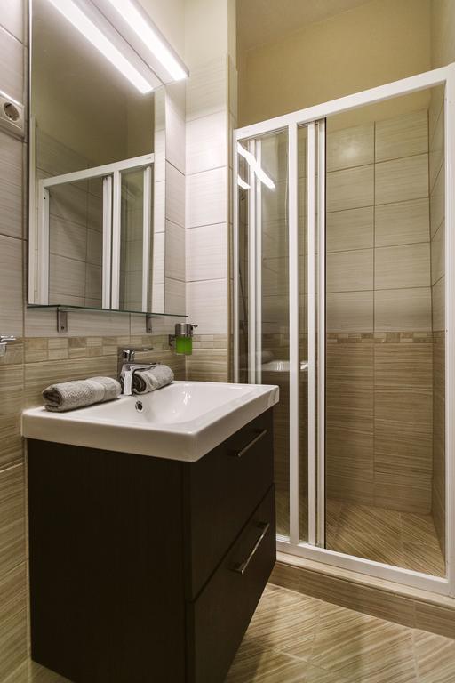 Dnd Apartments Astoria Szentkiralyi Street บูดาเปสต์ ภายนอก รูปภาพ